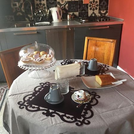 Talia B&B Guest House 레조디칼라브리아 외부 사진