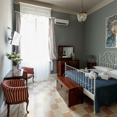 Talia B&B Guest House 레조디칼라브리아 외부 사진