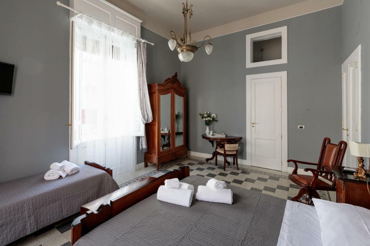 Talia B&B Guest House 레조디칼라브리아 외부 사진